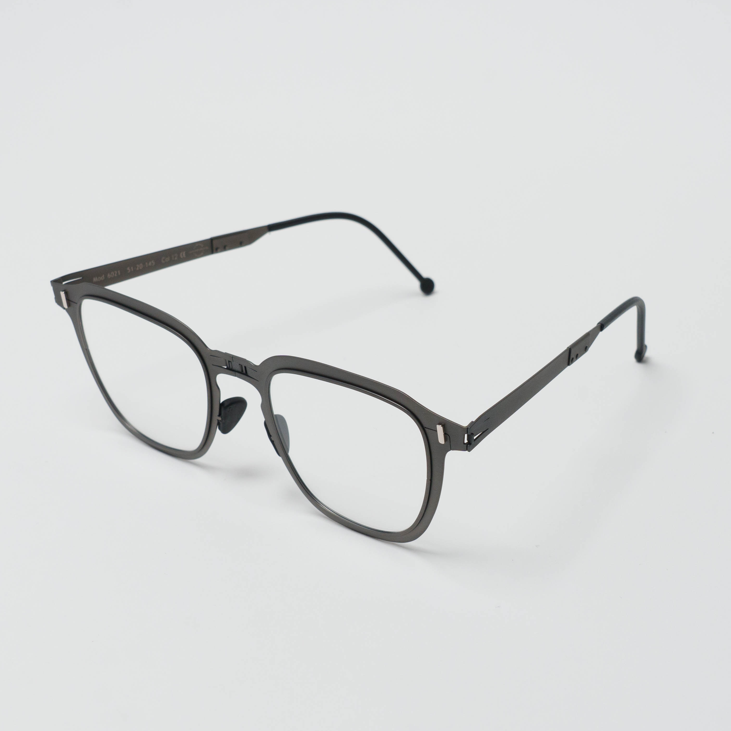 Xenia【調光レンズ】