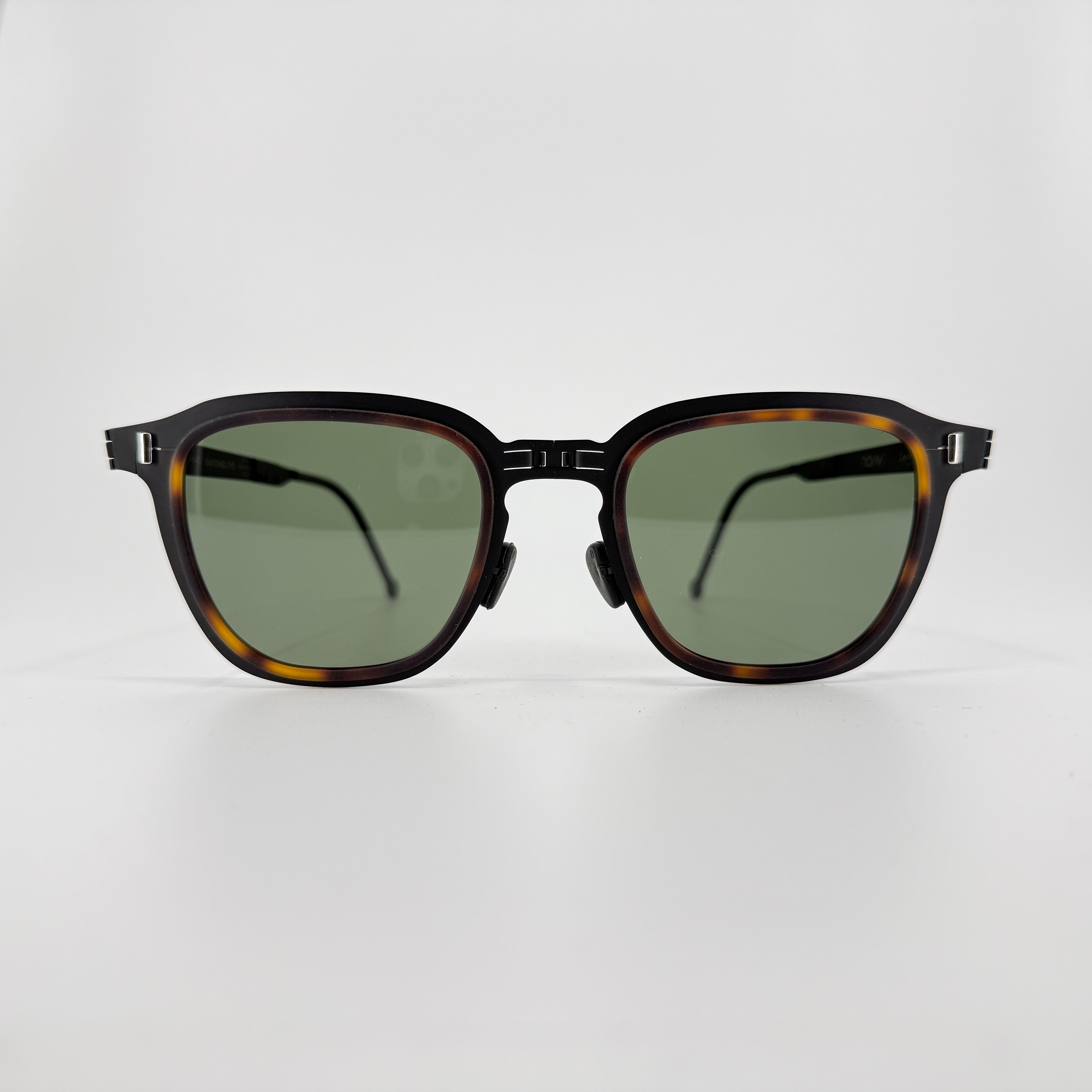 Xenia(Inner Matt Acetate)